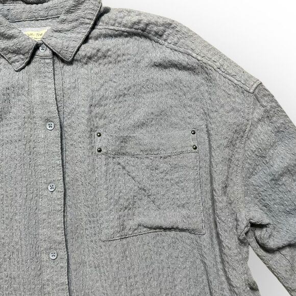 We The Free Oversized Button Down Top Women's Small Ice Blue Happy Hour Shirt - Picture 3 of 8